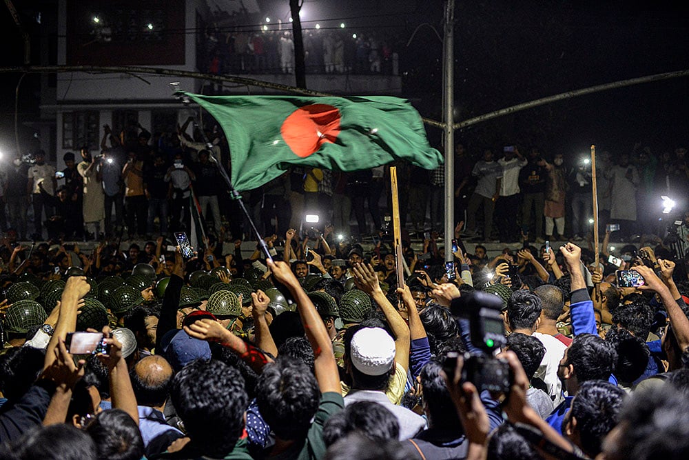 Bangladesh Protest Sheikh Mujibur Rahman House Demolished in Dhaka_7
