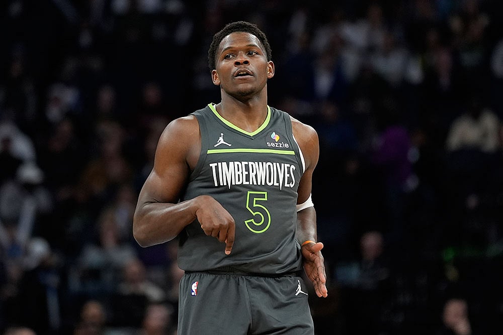 NBA: Minnesota Timberwolves vs Houston Rockets