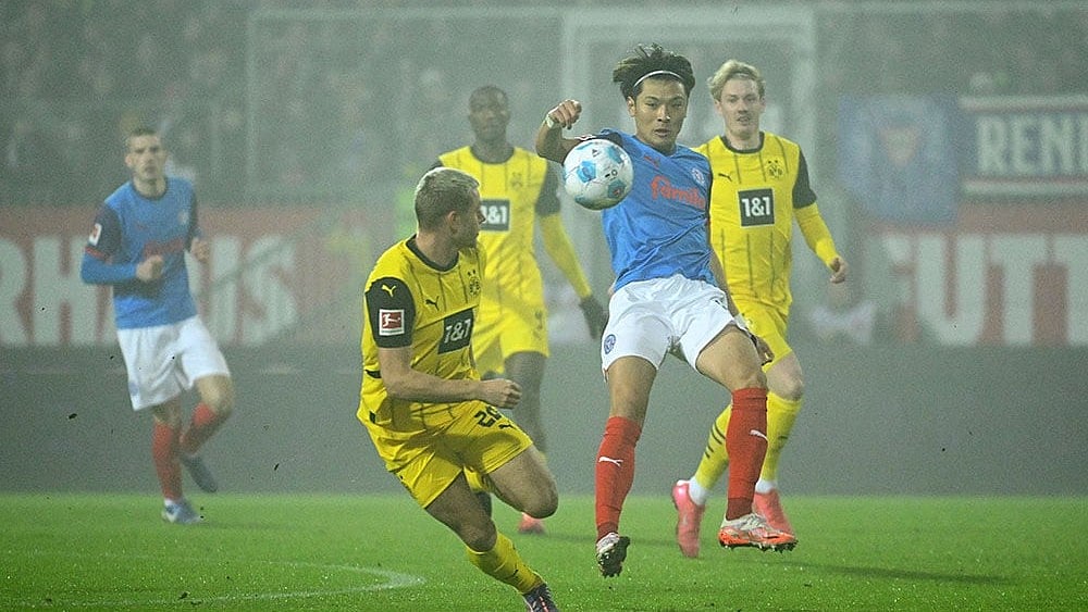 Photo: Gregor Fischer/DPA via AP : German Bundesliga Soccer Match: Holstein Kiel Vs Borussia Dortmund