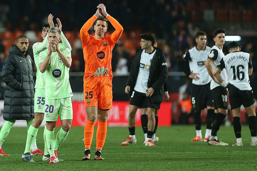 | Photo: AP/Alberto Saiz : Copa del Rey: Valencia vs Barcelona