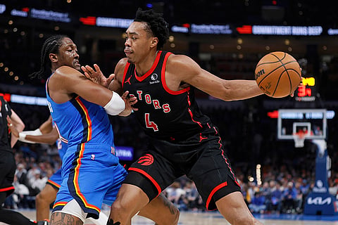 NBA 2024-25: Raptors forward Scottie Barnes (4) drives against Thunder forward Jalen Williams