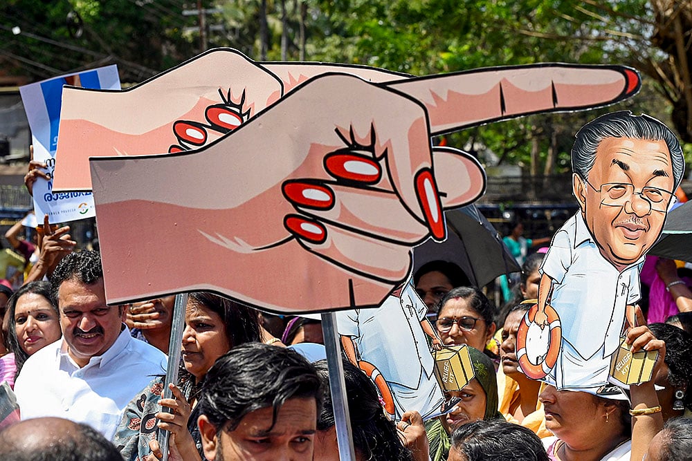 Congress Finger Pointing Protest in Kerala