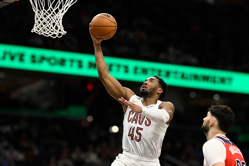 NBA Basketball game Cleveland Cavaliers vs Washington Wizards: Donovan Mitchell
