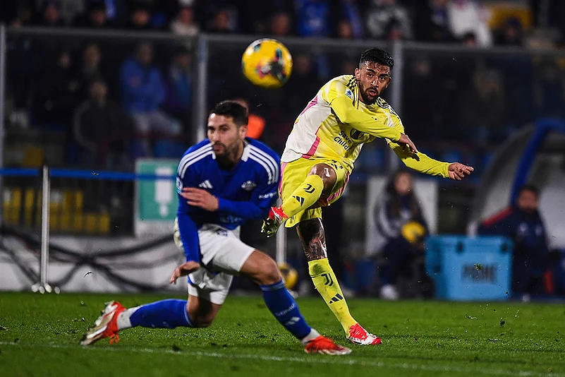 Italy Serie A Soccer match Juventus vs Como: Nicolas Gonzalez