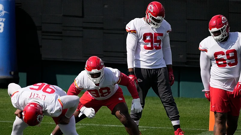 Kansas City Chiefs defensive tackle Chris Jones (95) stretches during an NFL practice session