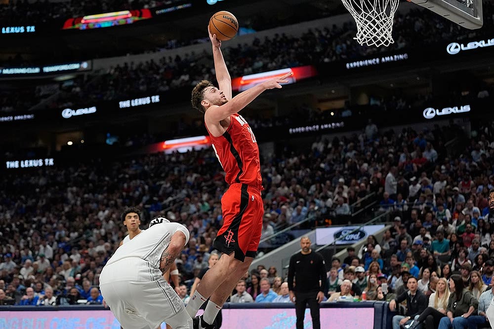 NBA: Houston Rockets vs Dallas Mavericks