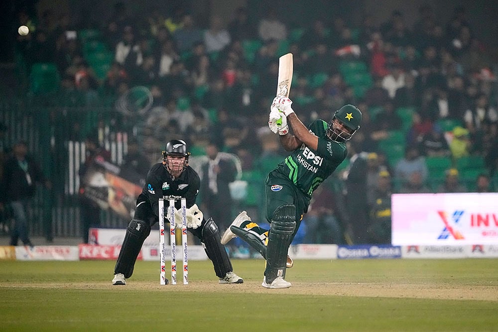 Pakistan Tri-Nation Series: Pakistan vs New Zealand