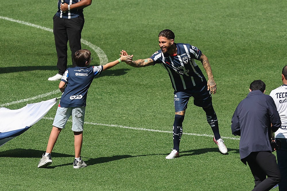 Mexico football club Rayados Monterrey Unveiled Sergio Ramos_4