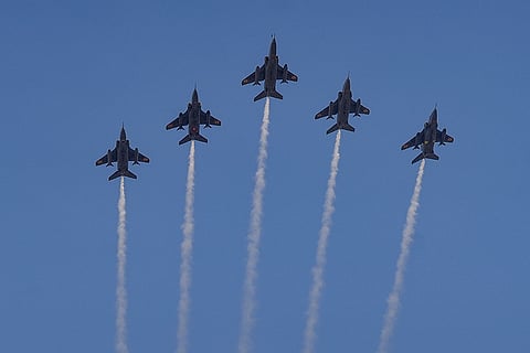 15th Aero India Air show: Arjun formation by Jaguar aircrafts 