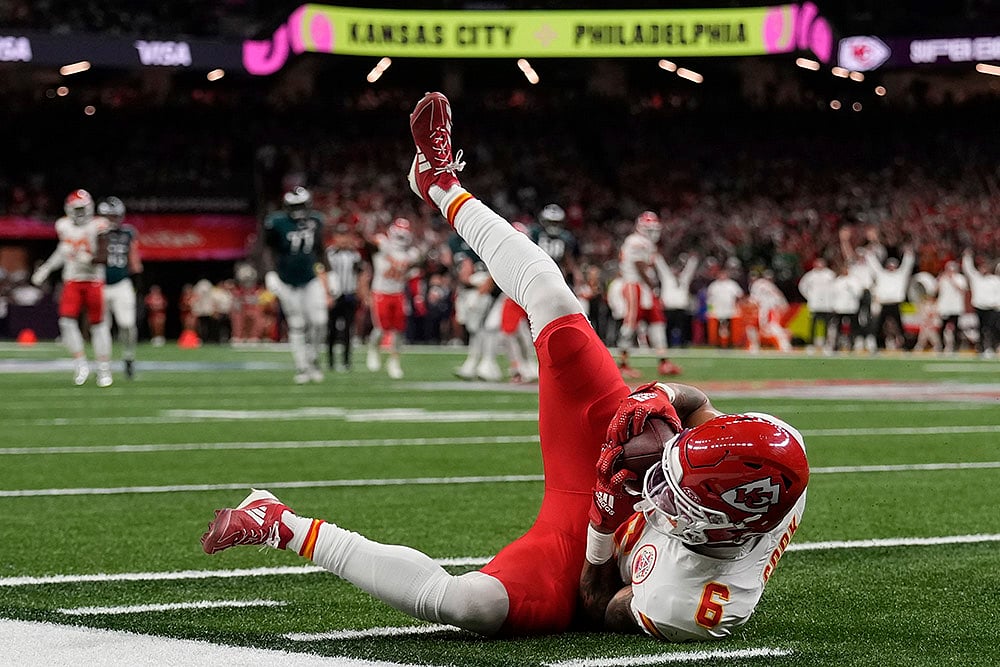 NFL Super Bowl LIX Football Philadelphia Eagles vs Kansas City Chiefs:  Bryan Cook