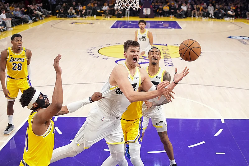 NBA basketball game Los Angeles Lakers vs Utah Jazz: Walker Kessler