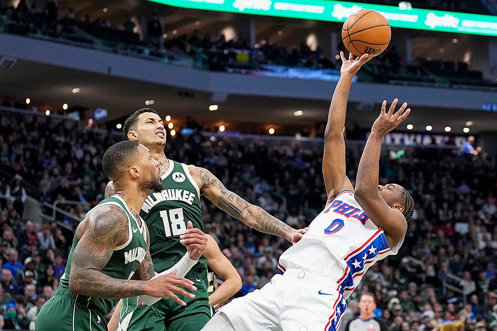 NBA basketball game Milwaukee Bucks vs Philadelphia 76ers: Damian Lillard
