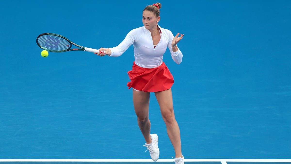 Marta Kostyuk in action against Coco Gauff