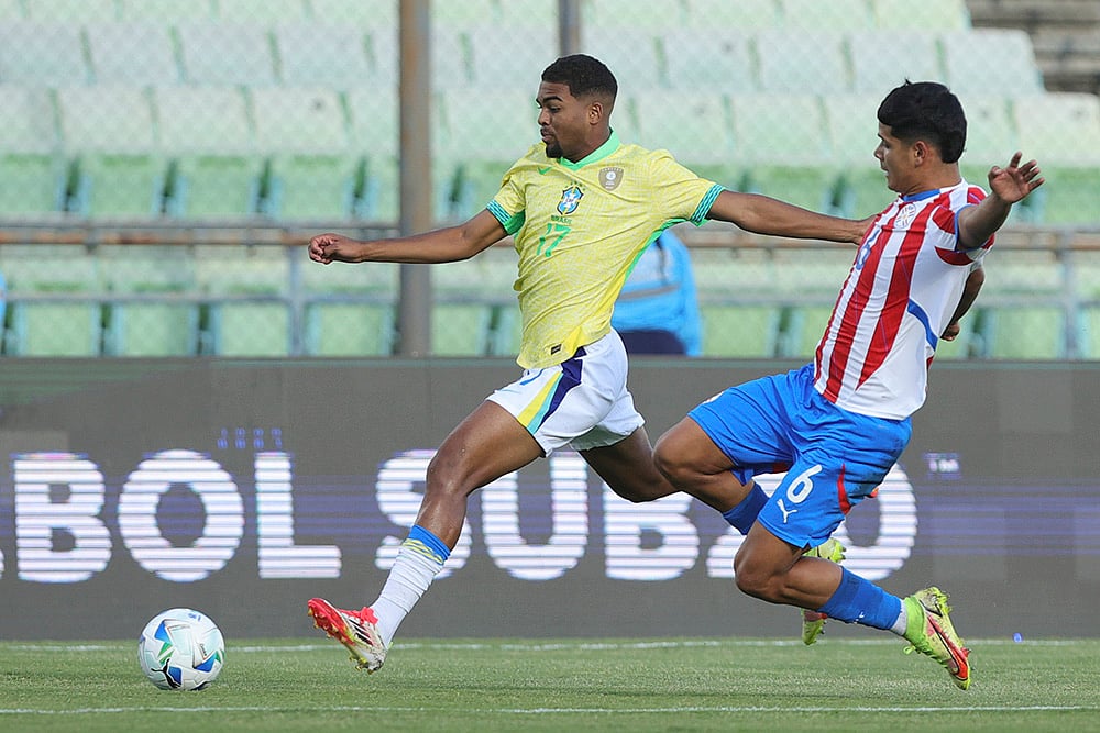 Paraguay U20 vs Brazil U20 Soccer South American U20 Championship: Gustavo Prado