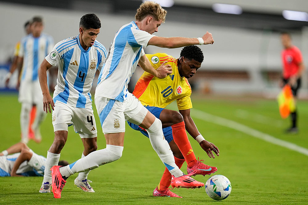 Argentina U20 vs Colombia U20 Soccer South American U20 Championship: Oscar Perea 