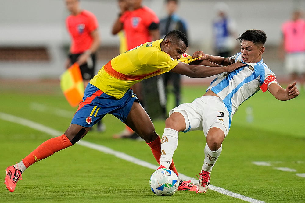 Argentina U20 vs Colombia U20 Soccer South American U20 Championship: Julio Soler