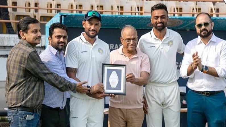 Photo: X | Saurashtra Cricket Association : Sheldon Jackson with Saurashtra Cricket Association officials.