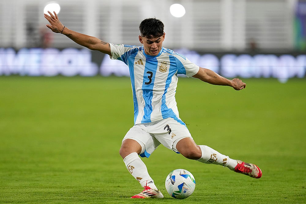 Argentina U20 vs Colombia U20 Soccer South American U20 Championship: Julio Soler 
