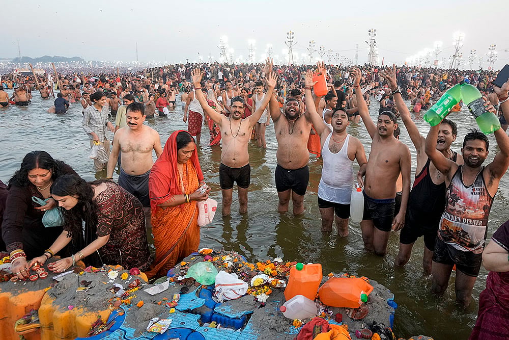 Maha Kumbh Mela 2025 Maghi Purnima Shahi Snan at Triveni Sangam in Prayagraj