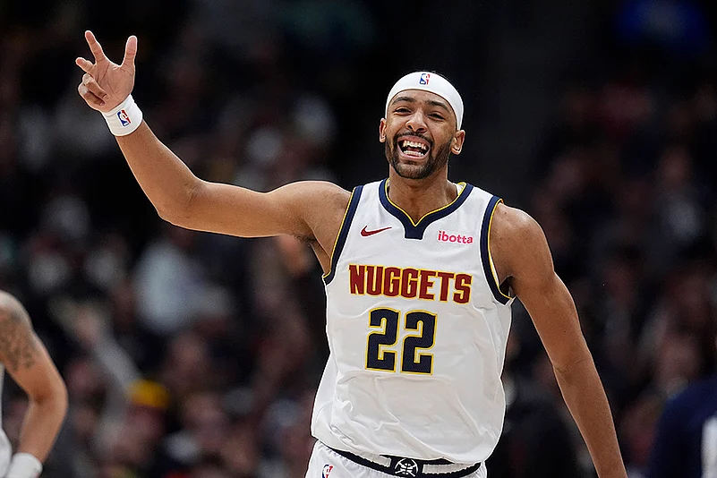 NBA Bakstball Portland Trail Blazers vs Denver Nuggets Basketball: Zeke Nnaji