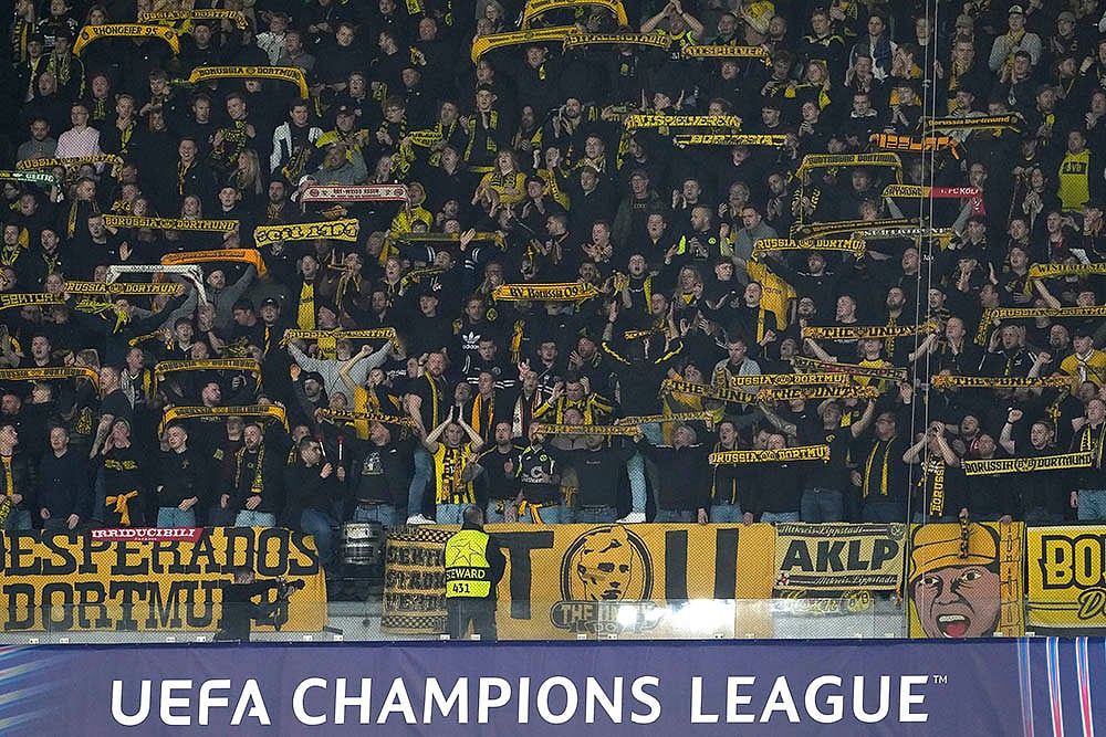 Portugal Soccer Champions League playoff first leg Sporting CP vs Borussia Dortmund: Soccer fans
