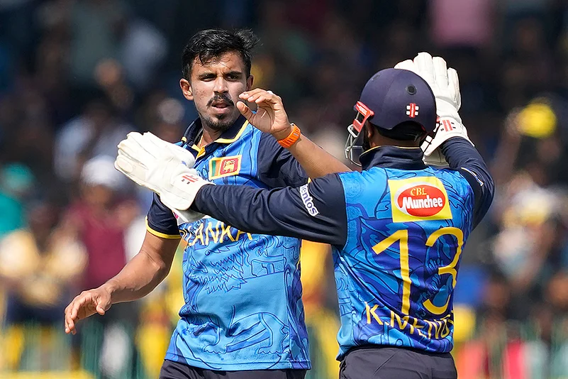 Sri Lanka vs Australia SL vs AUS 1st ODI Cricket Live updates From Colombo: Maheesh Theekshana