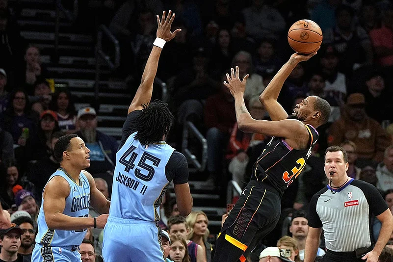 NBA: Memphis Grizzlies vs Phoenix Suns
