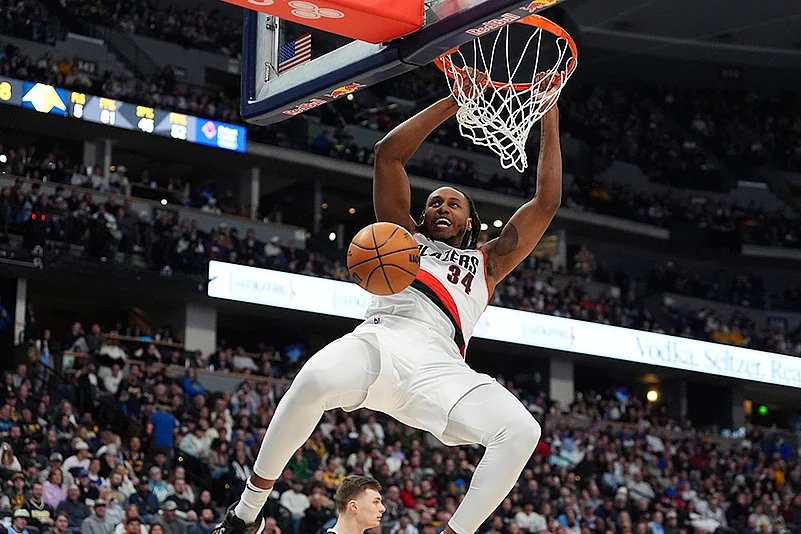 NBA basketball game 2024-25 Denver Nuggets vs Portland Trail Blazers: Jabari Walker