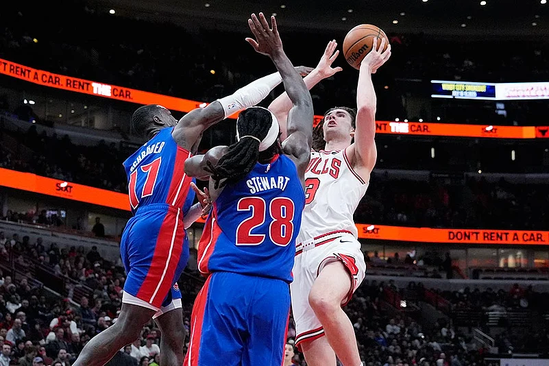 Basketball: Detroit Pistons vs Chicago Bulls