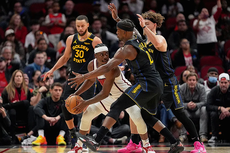 NBA Basketball: Houston Rockets vs Golden State Warriors
