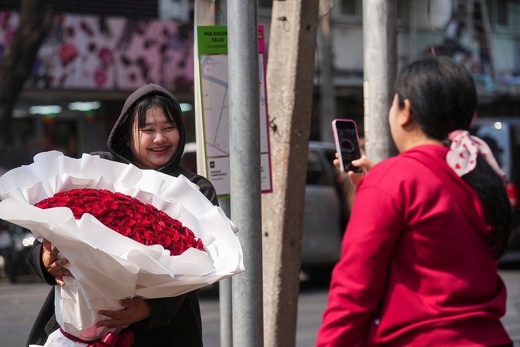 | Photo: Sakchai Lalit for AP : With Galentine's Day, A Move Away From Valentine's 