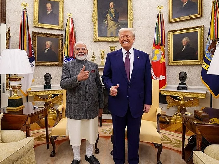 PM Modi meets Donald Trump - Photo: @narendramodi on X via PTI
