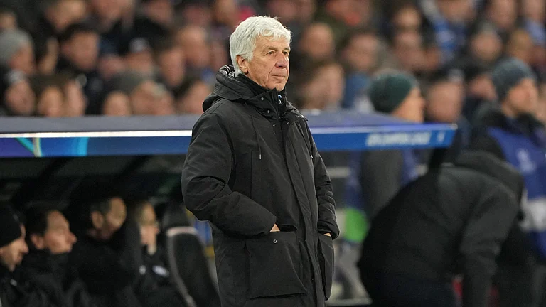 Atalanta manager, Gian Piero Gasperini during the match. - null