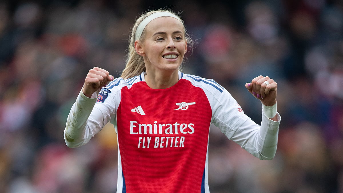 Chloe Kelly was back in Arsenal red for Sunday's rout of Tottenham