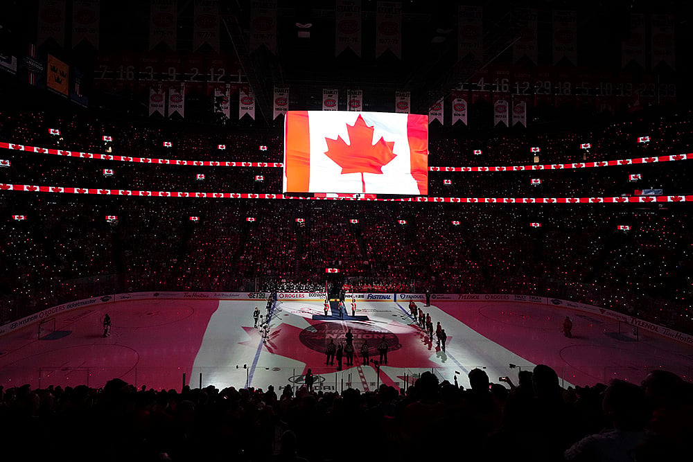 First period of 4 Nations Face-Off Ice hockey game USA Vs Canada: 