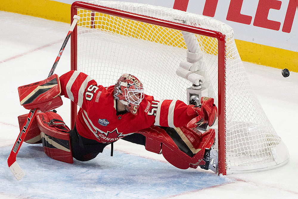 First period of 4 Nations Face-Off Ice hockey game USA Vs Canada: Jordan Binnington