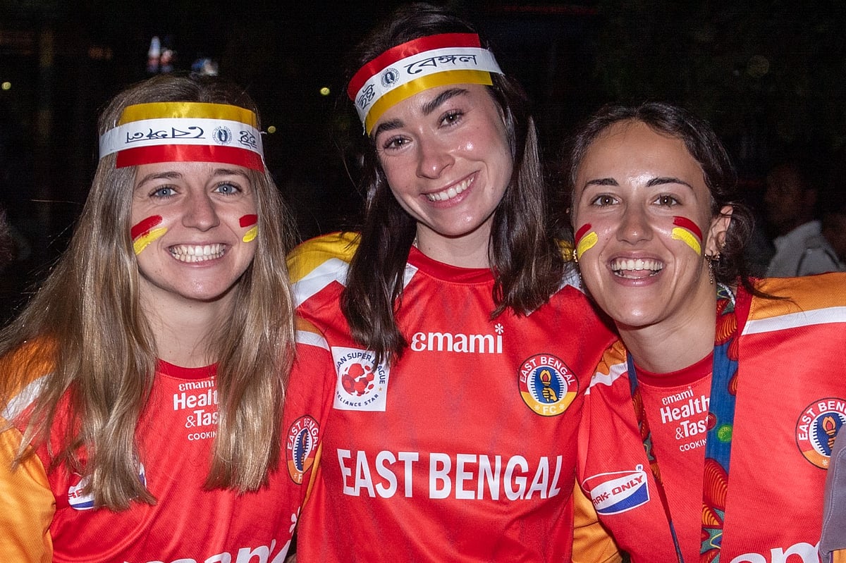 East Bengal fans.
