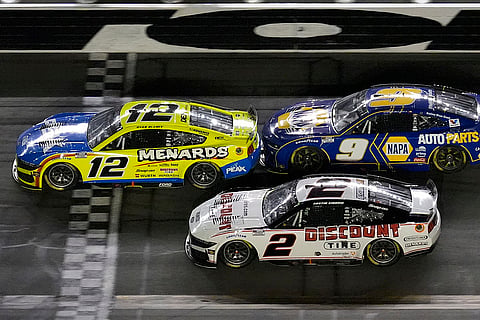NASCAR Daytona 500: Ryan Blaney (12) edges Chase Elliott (9) and Austin Cindric (2) to win the second stage