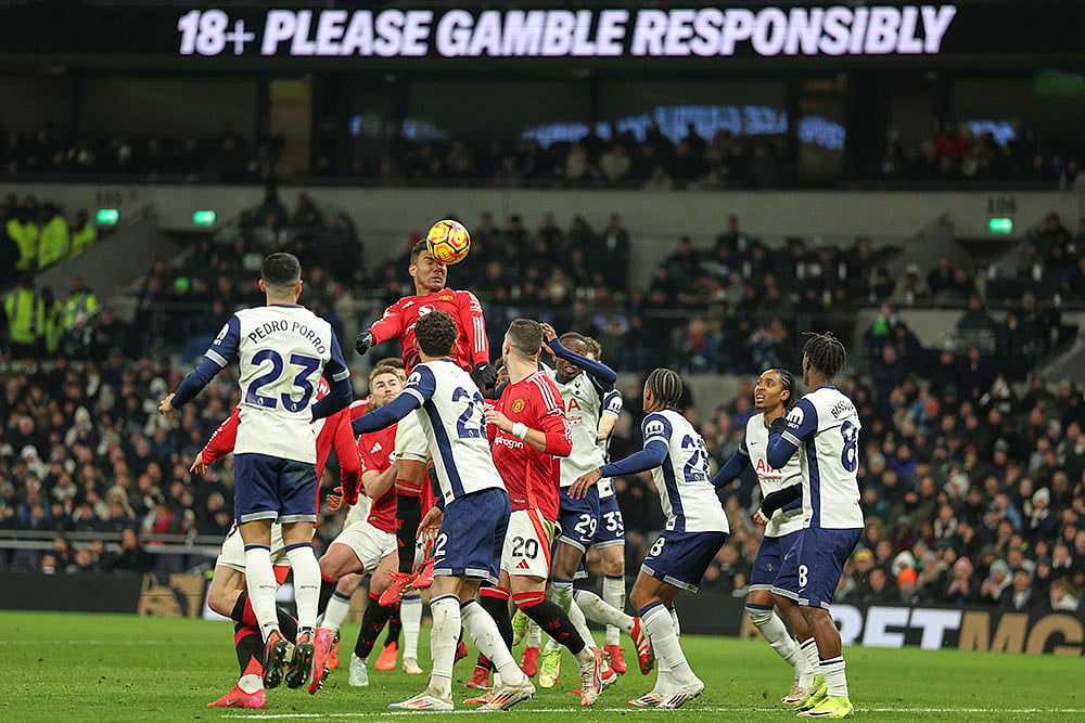 English Premier League: Manchester United vs Tottenham Hotspur