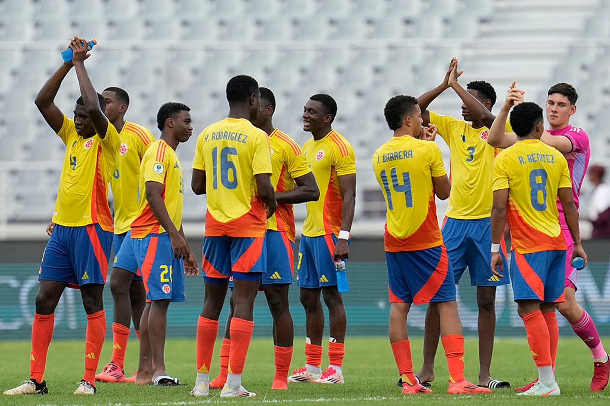 South American U-20 Championship Uruguay vs Colombia Soccer photos