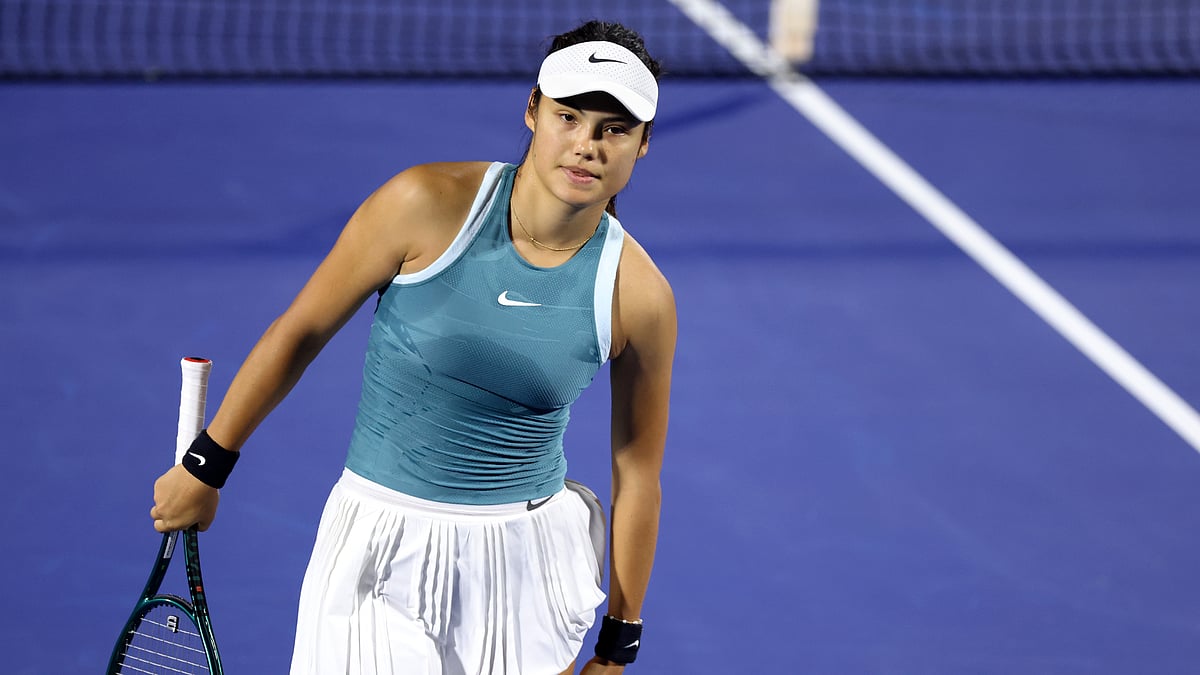 Emma Raducanu could not overcome Karolina Muchova in Dubai