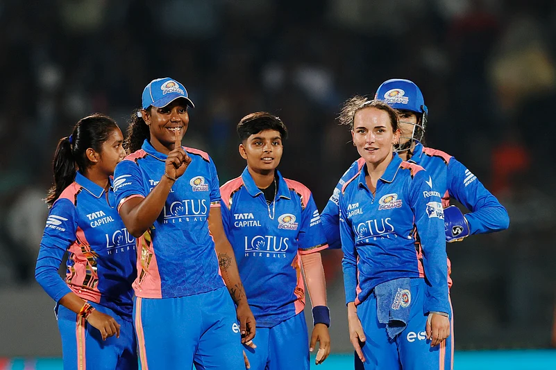 Gujarat Giants Vs Mumbai Indians match 5