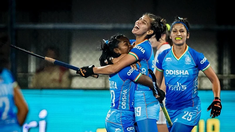ind vs esp hockey womenX hockey india