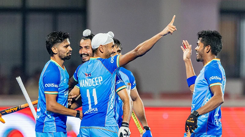 hockey india X 5