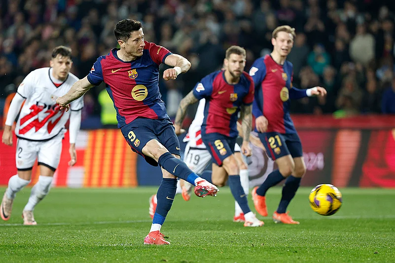 Spanish La Liga soccer Barcelona vs Rayo Vallecano: Robert Lewandowski