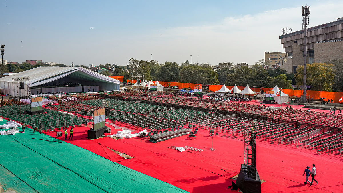 PTI : Preparations underway for the oath ceremony of the New Delhi Government, at the Ramlila Maidan in New Delhi, Wednesday, Feb. 19, 2025.