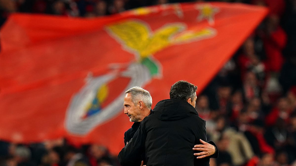Bruno Lage and Adi Hutter acknowledge one another after the game
