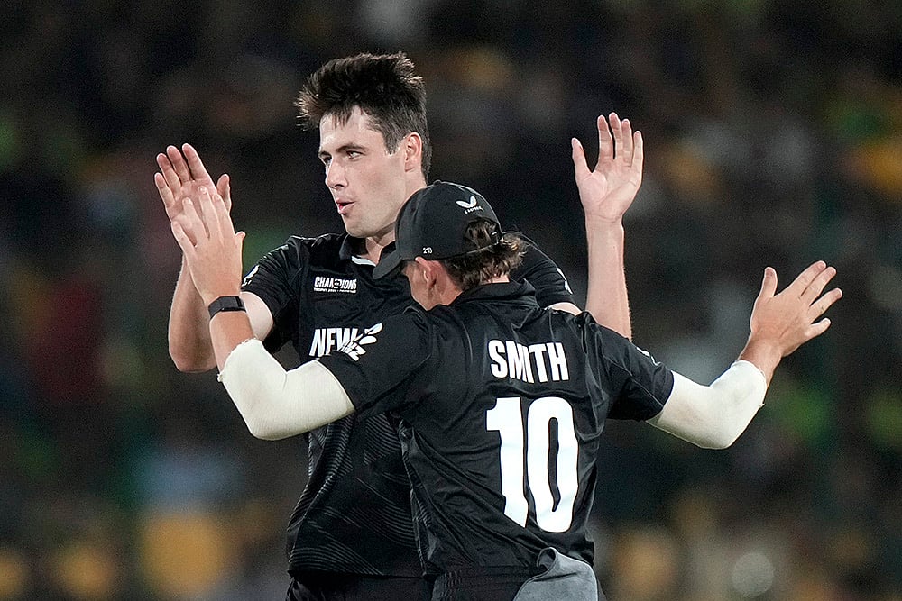 ICC Champions Trophy Pakistan vs New Zealand Cricket PAK vs NZ ODI cricket Match 1:  Will O Rourke