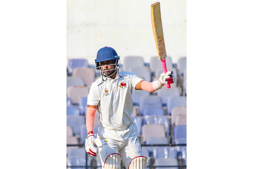 Ranji Trophy semi-final cricket Mumbai Vs Vidarbha Day 2_Akash Anand 