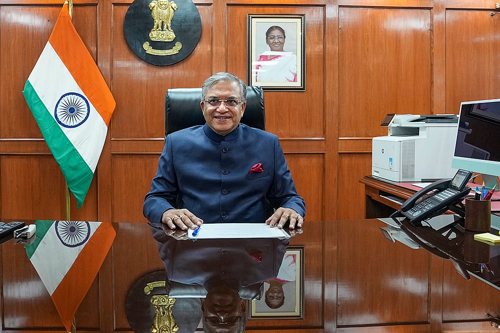 Photo: PTI/Manvender Vashist Lav : CEC Gyanesh Kumar 